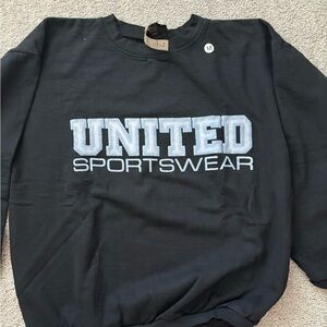 United sportswear sweatshirt, new with tags size medium